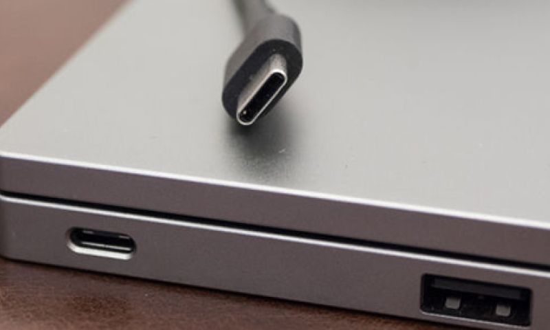 USB C-test: 'Goedkope kabels kunnen gevaarlijk zijn voor je laptop'