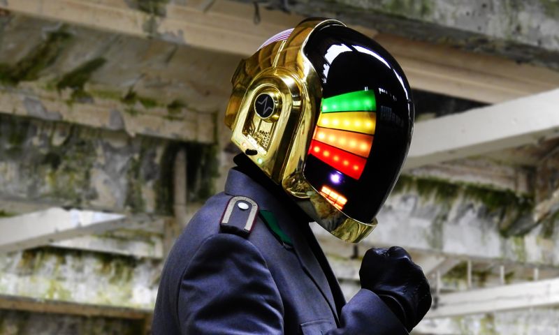 Video: deze Daft Punk-helm is een handgemaakt meesterwerk