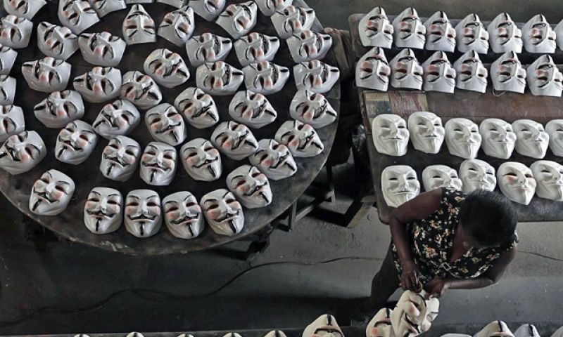Waar komt dat Anonymous-masker toch vandaan?