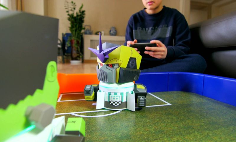 Robots met een gevouwen jasje