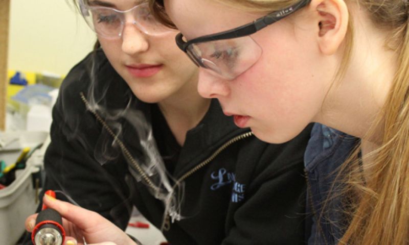 Bright Ideas 039: Roze en techniek gaan prima samen