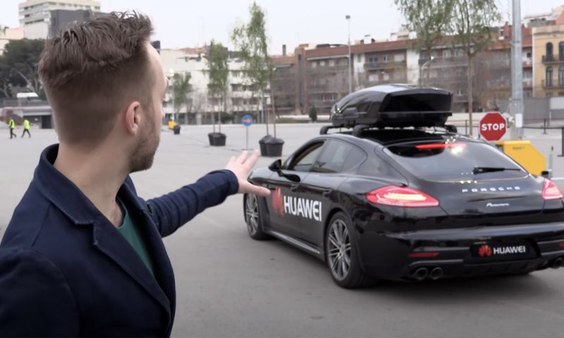 Huawei investeert 1 miljard in elektrische en zelfrijdende auto's