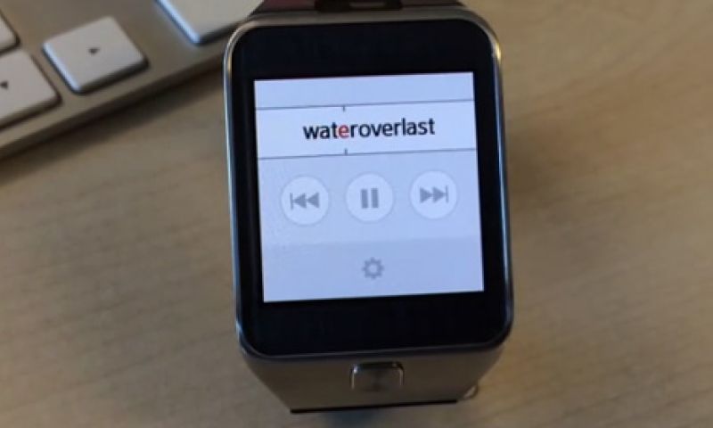 NOS laat je nieuws 'snellezen' op je smartwatch