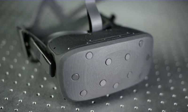 Nieuwe Oculus VR-bril met schermen die diepte tonen