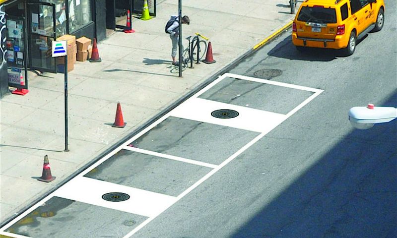 Google onderzoekt draadloos opladen zelfrijdende auto