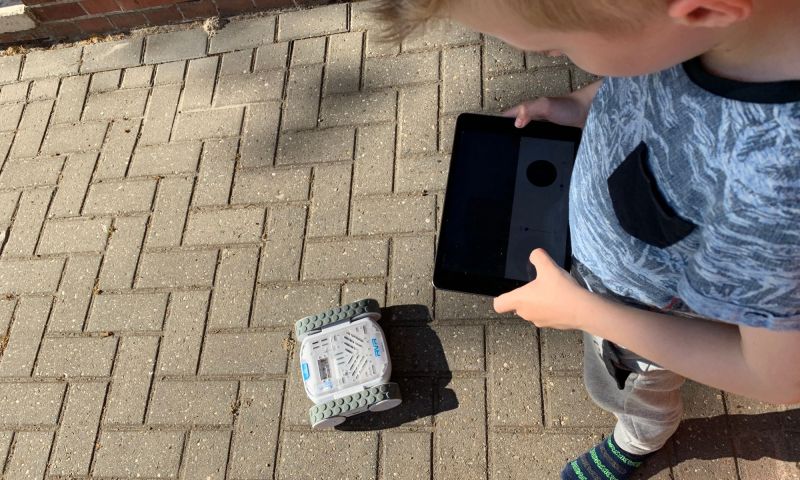 Getest: Sphero RVR robot die je hele jeugd meekan