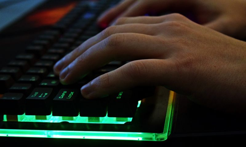 OM: Britten zijn onzorgvuldig met bewijsmateriaal van hack