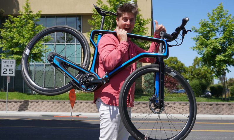 3D-geprinte fiets carbon arevo robot 3d print