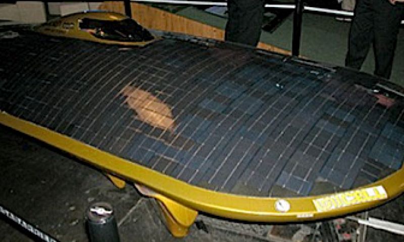 Zonne-auto breekt afstandwereldrecord