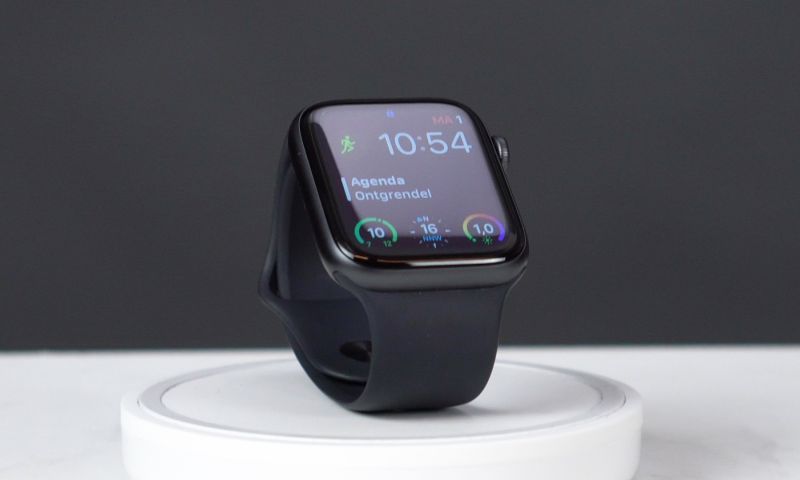 apple watch goed voor helft van de smartphonemarkt