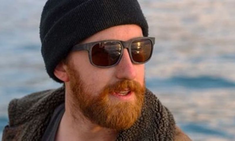 Zonnebrillen gemaakt van oude visnetten