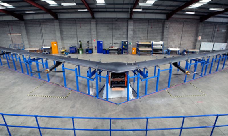 Facebook-drone brengt met lasers internet op afgelegen plekken