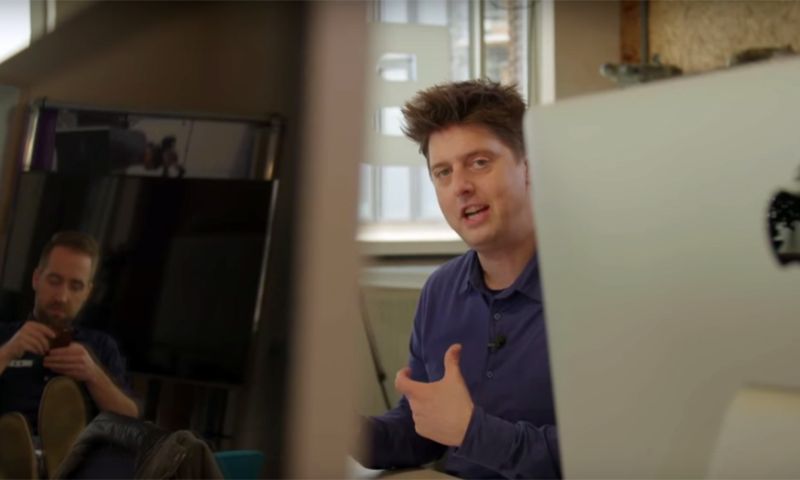 Kijk Bright TV terug: Tesla-fabriek en super slowmo's