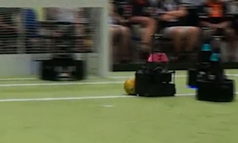 Chinezen verslaan Nederland tijdens WK robotvoetbal