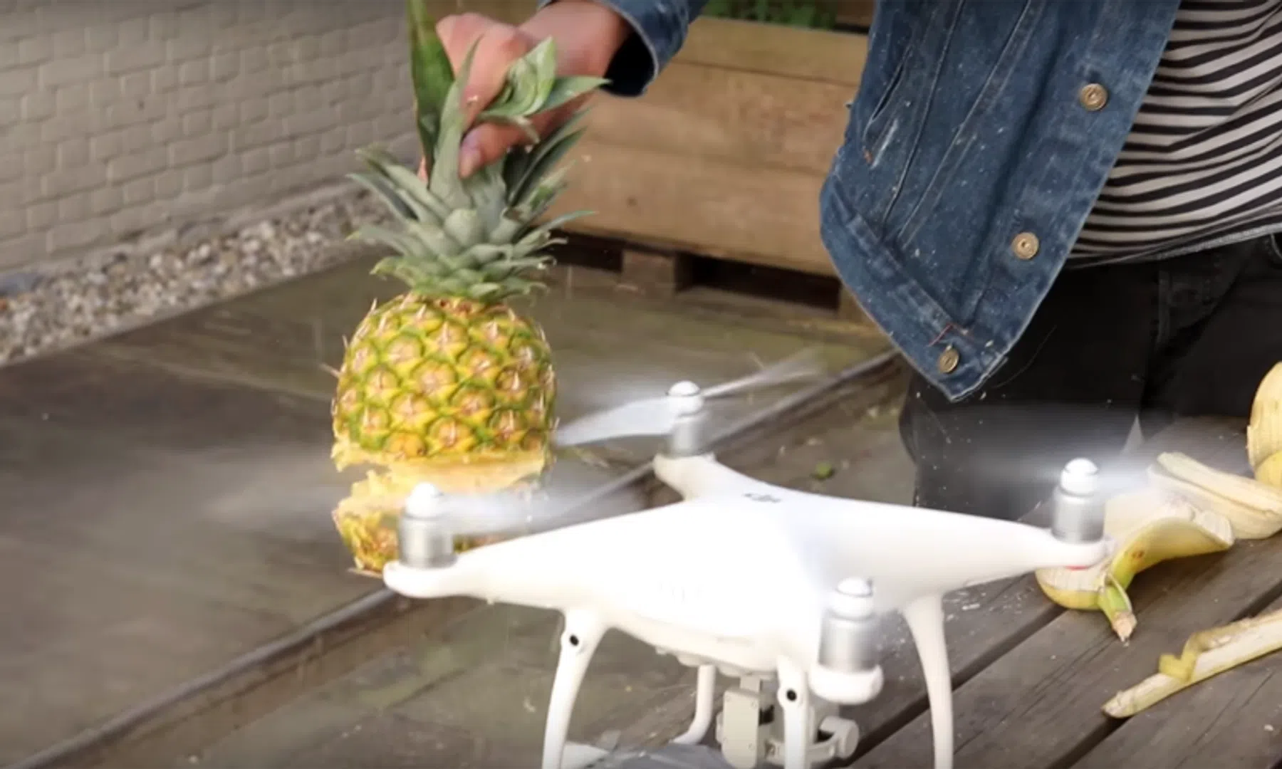 Will it drone? Fruitsalade maken met een drone