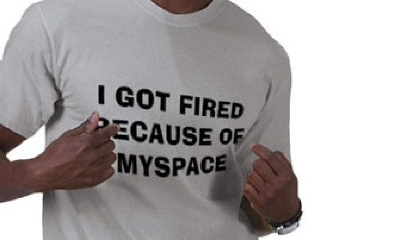 MySpace halveert personeelsbestand