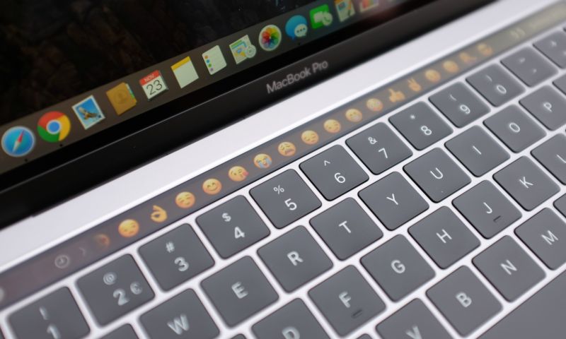 Vliesje toetsenbord nieuwe MacBook Pro beschermt tegen vuil