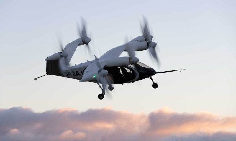 Elektrische ‘luchttaxi’ voert langste testvlucht uit