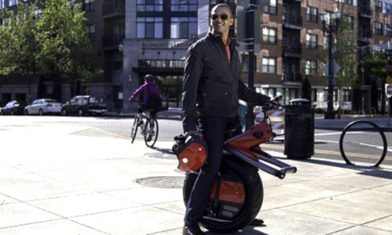 Dag, Segway: de Ryno is Dragonball in het echt