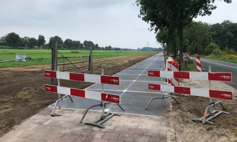 zonnefietspad solaroad zonnepanelen fiets Maartensdijk zonnecellen