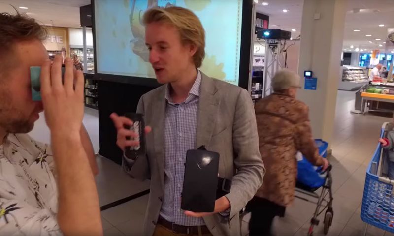 Vlog: Albert Heijn-actie brengt dino's tot leven in AR en VR