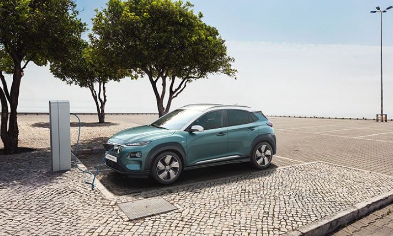 Hyundai Kona elektrische auto prijzen nederland