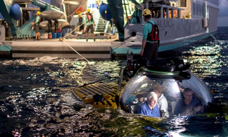 Duik onder in VR met David Attenborough