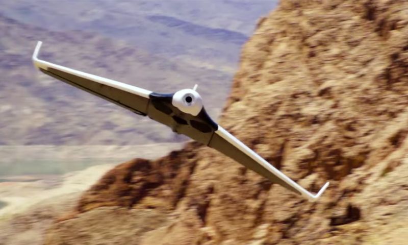 Nieuwe Parrot-drone met vaste vleugels biedt live beeld op videobril