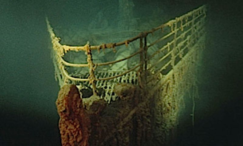 Titanic-expeditie op Twitter en Facebook