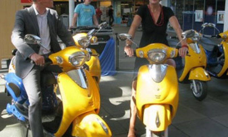 NS start met verhuur elektrische scooters