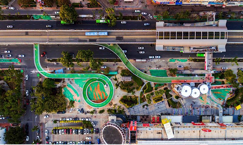 Architectuurparel: 's werelds langste verhoogde fietspad