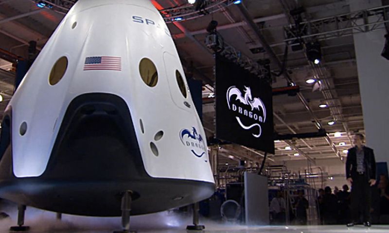 Dit is Elon Musks 'taxi voor astronauten'