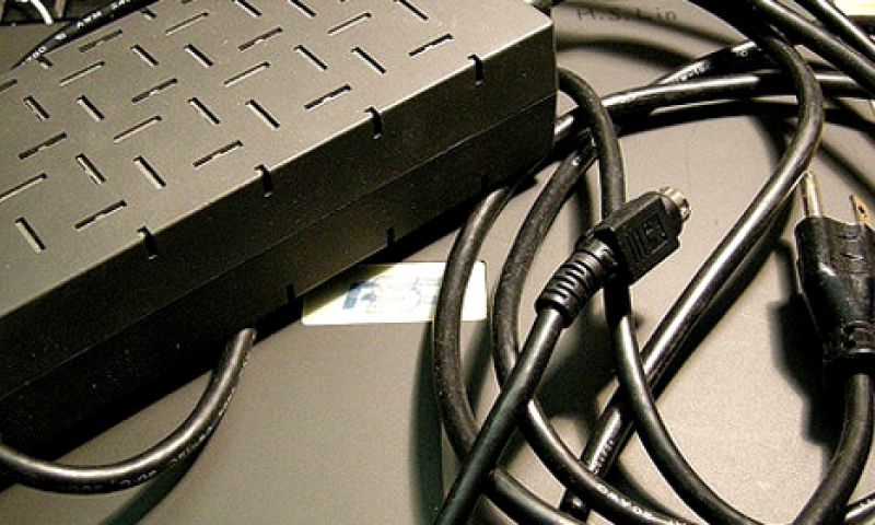 Universele oplader voor laptops komt in 2014