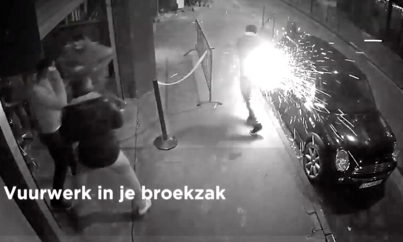 Tech Update: Facebook wint van adblockers en e-sigaret ontploft