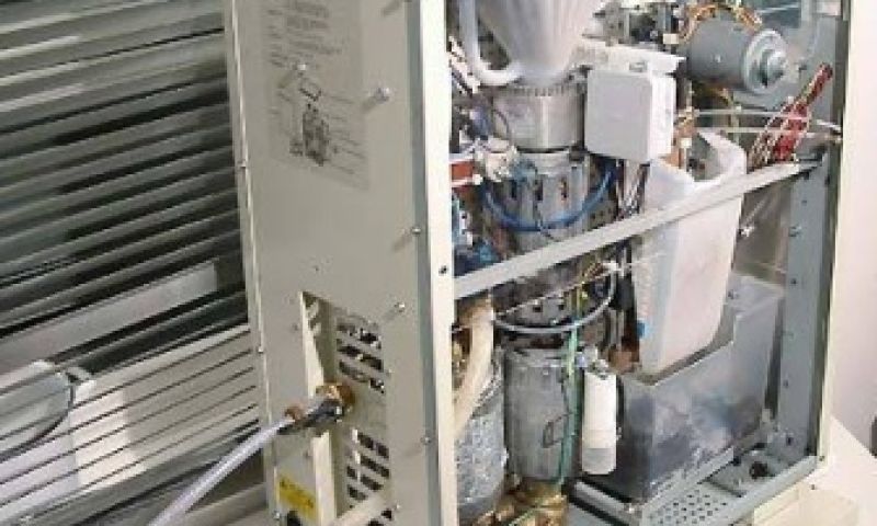 Pc's op veilingen vol prive-zaken