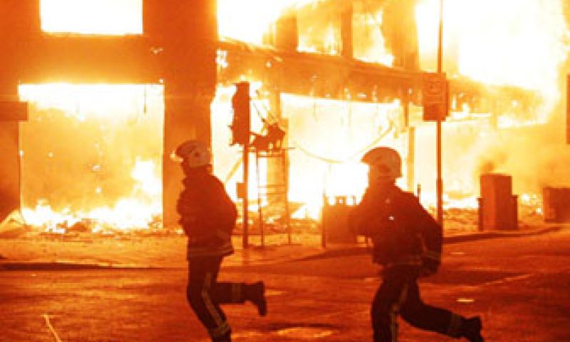 'Rellen Londen veroorzaakt door games'