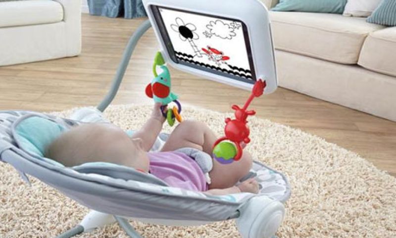 Protest tegen iPad-babystoel van Fisher Price