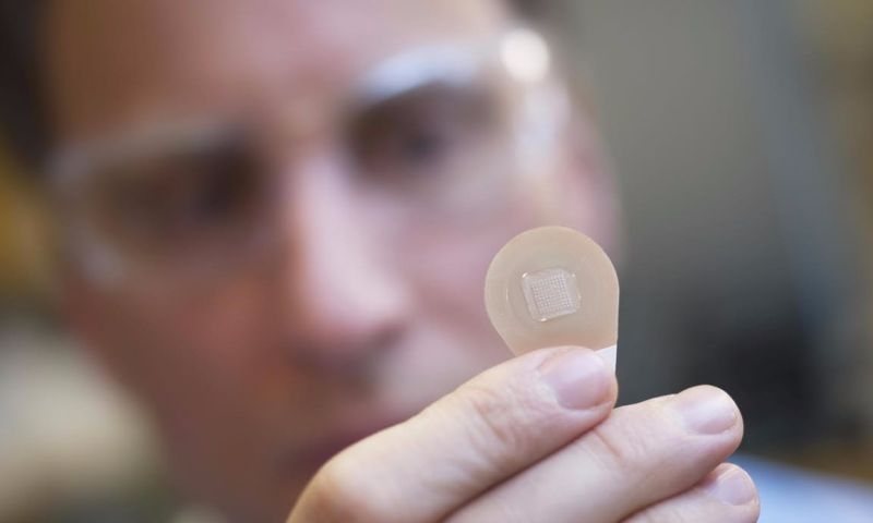 Vaccinatie pleister met micro-naalden