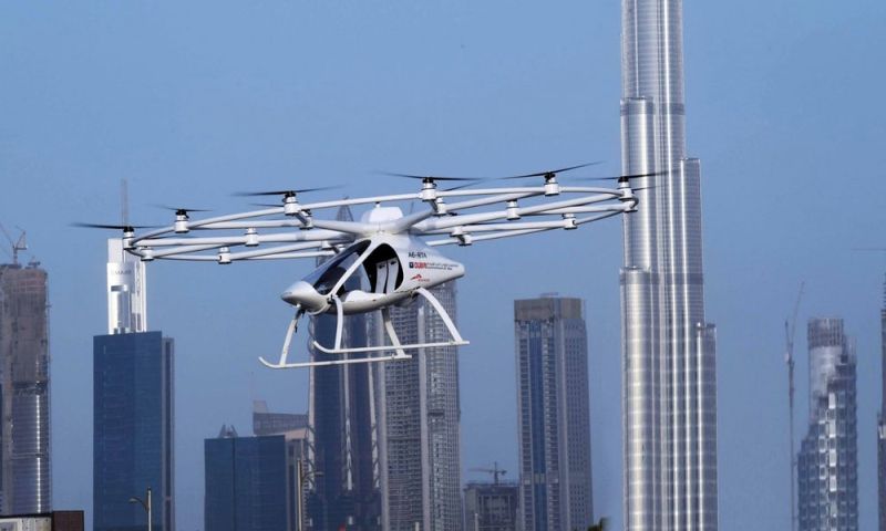 Vliegende taxi maakt eerste testvlucht boven Dubai