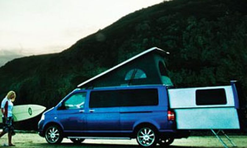 Uitrekcamper: klein om in te rijden, groot om in te slapen