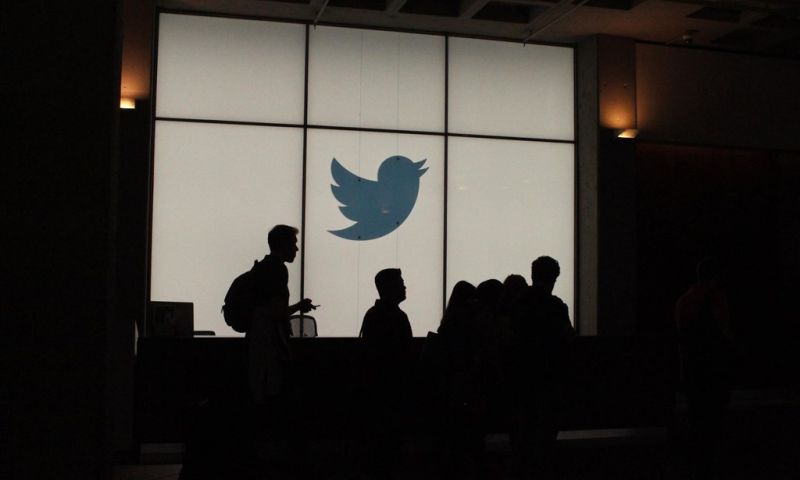 Twitter laat je beperken wie op berichten mag reageren