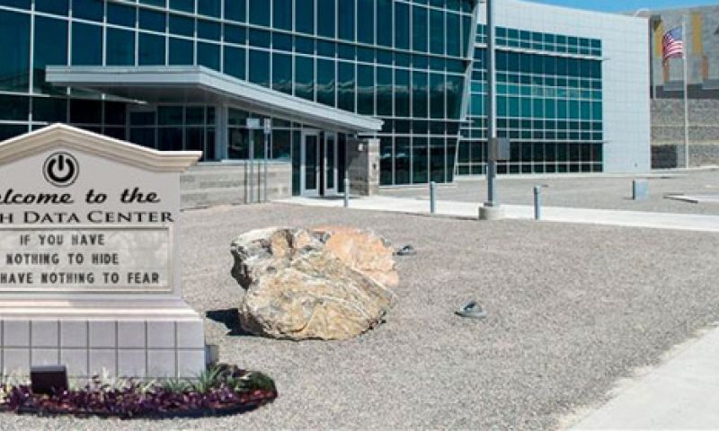 'Red de internetprivacy, sluit het water van de NSA af!'