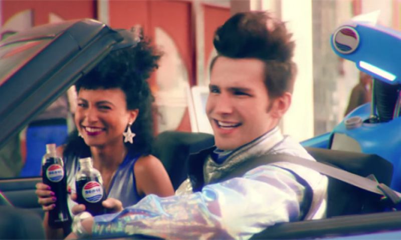 Video: Pepsi gaat ook 'Back To The Future'
