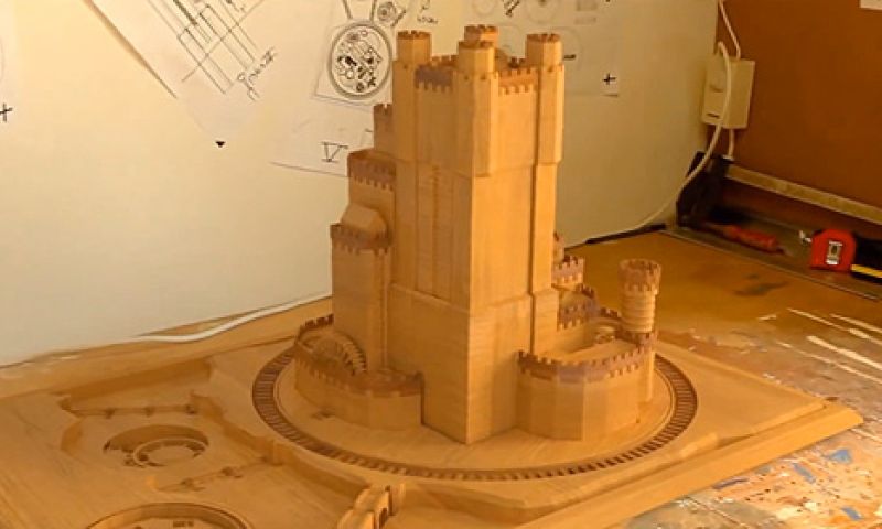 Bewegend Game of Thrones-kasteel van hout