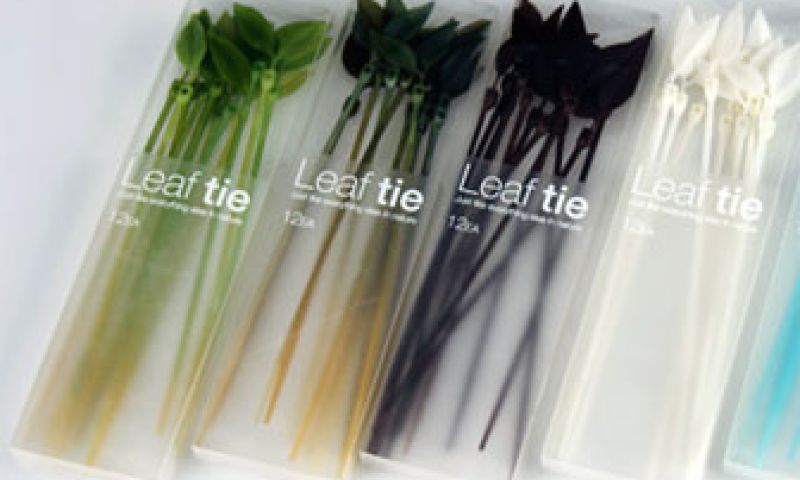 Tie-twijgjes ruimen vrolijker op