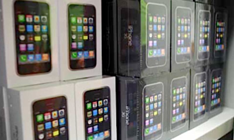 KPN zwijgt over iPhone