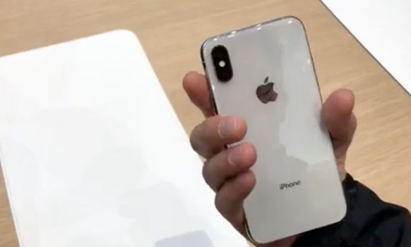 De iPhone X ontgrendel je met je gezicht