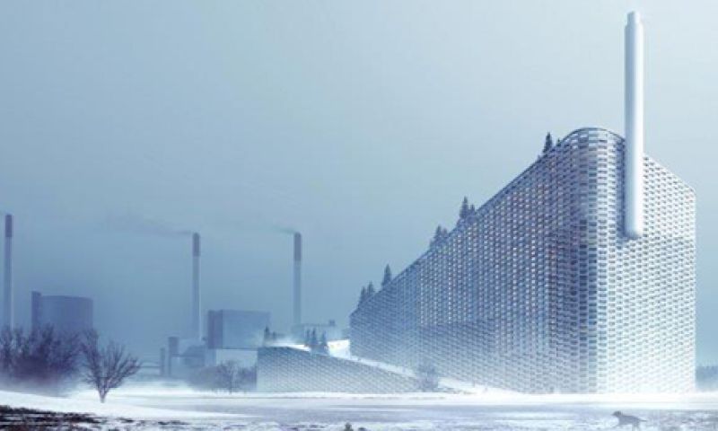 Energiecentrale heft wijzend vingertje met rookringen