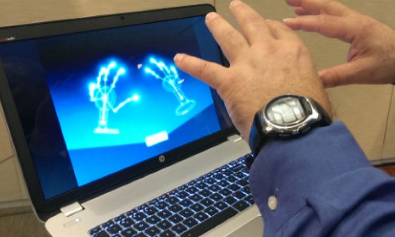 Eerste laptop met Leap-bediening in Nederland te koop