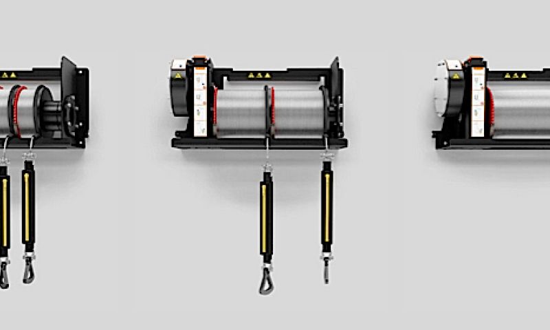 Bewoners van wolkenkrabbers als spiderman naar beneden